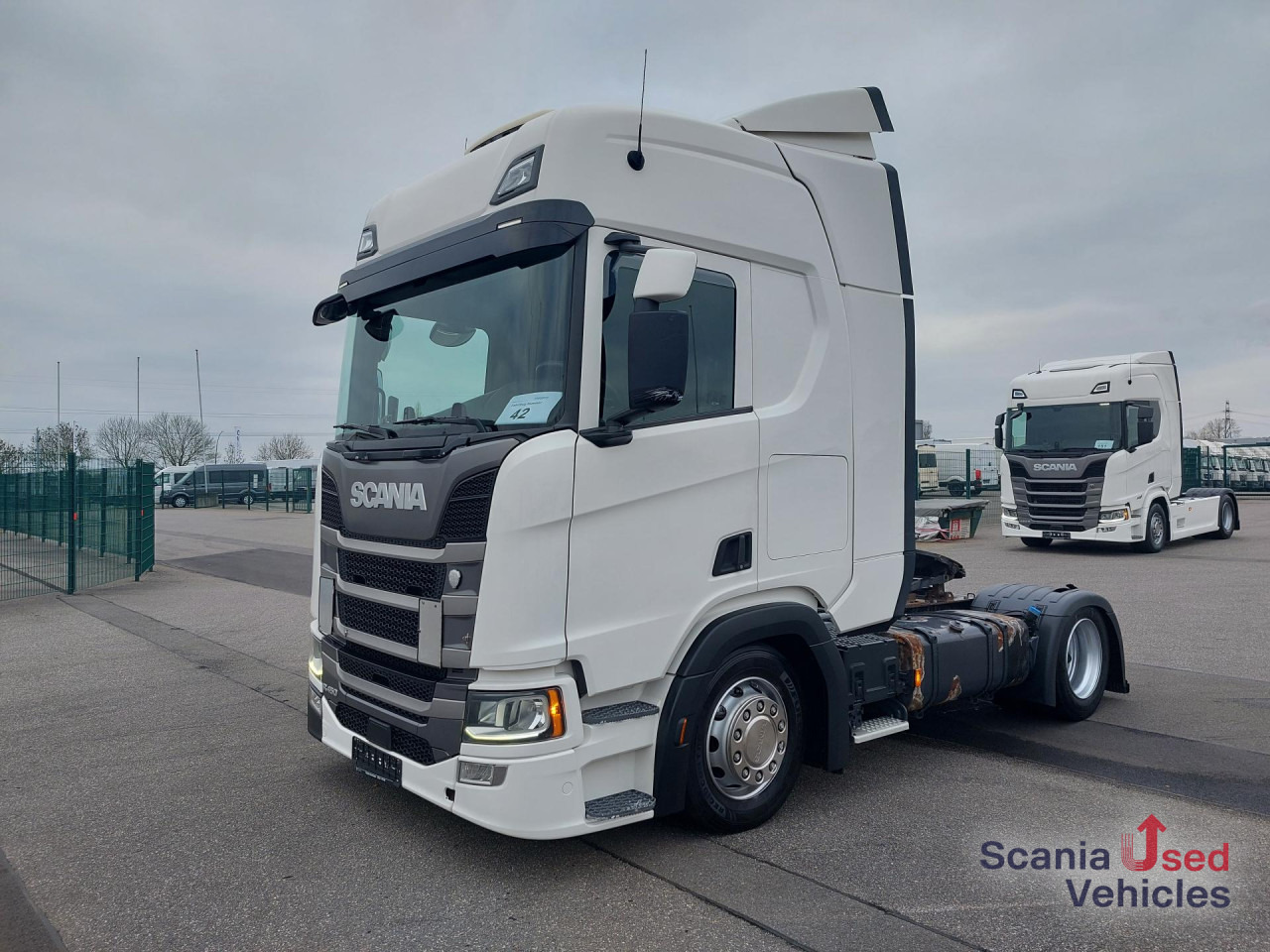 SCANIA R 450 A4x2EB verstellbare Sattelplatte TOP!!! - Tahač: obrázek 1 SCANIA R 450 A4x2EB verstellbare Sattelplatte TOP!!! - Tahač: obrázek 1