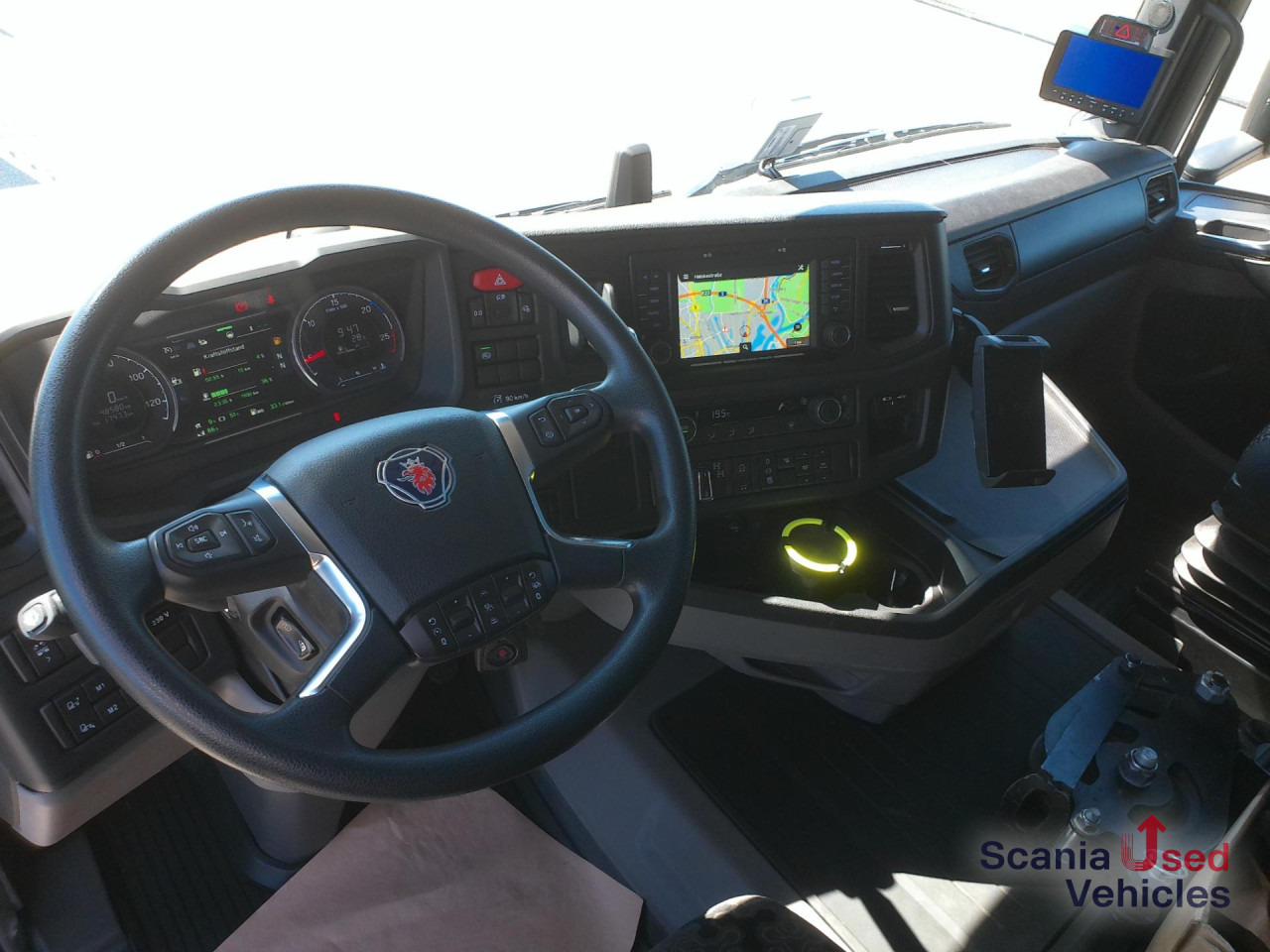 Tahač SCANIA R 450 B6x4NA mit Kran HMF 2320-K-RCS 23mtr.: obrázek 15