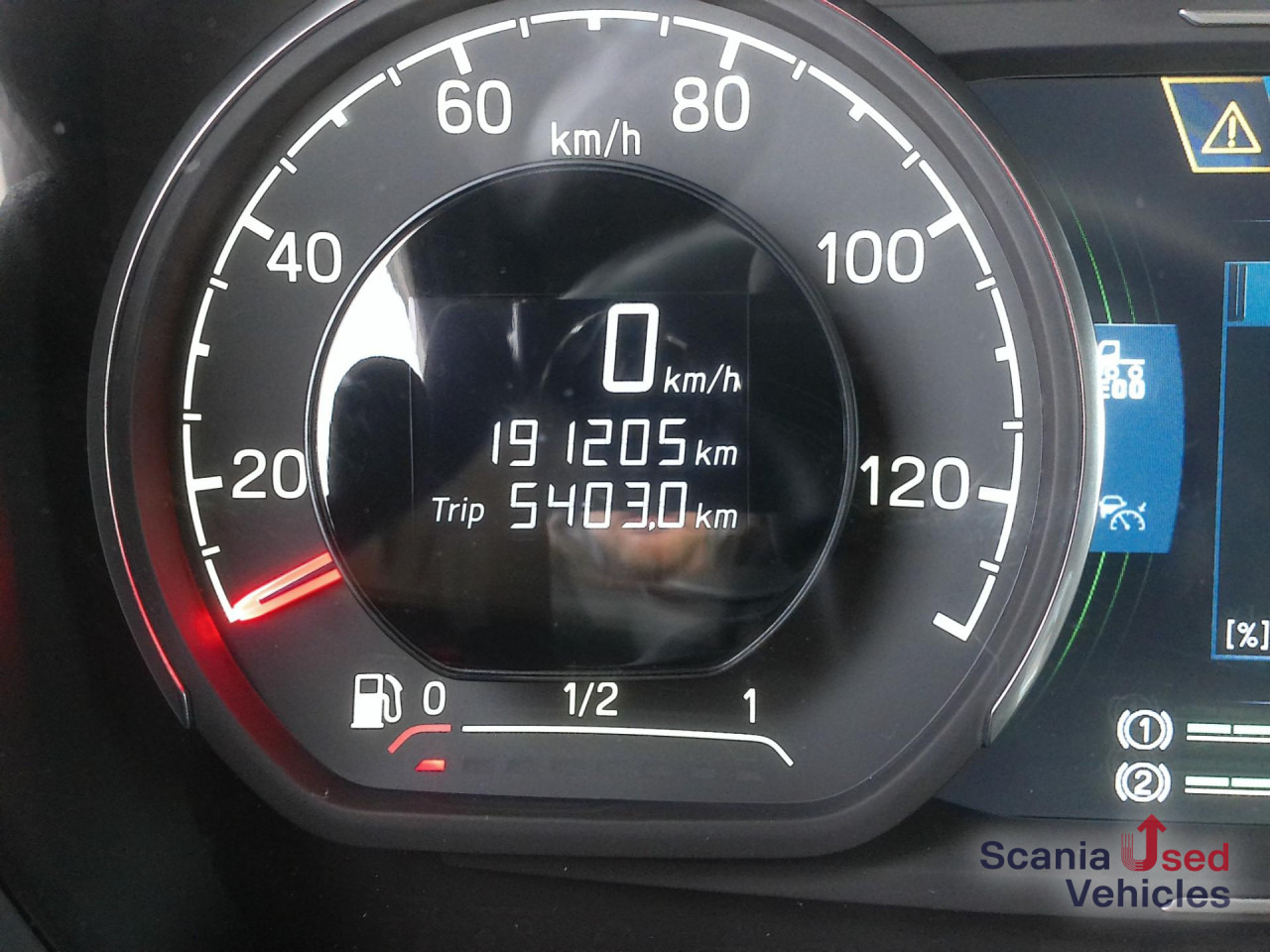 SCANIA R 460 A4x2NA - Tahač: obrázek 4 SCANIA R 460 A4x2NA - Tahač: obrázek 4