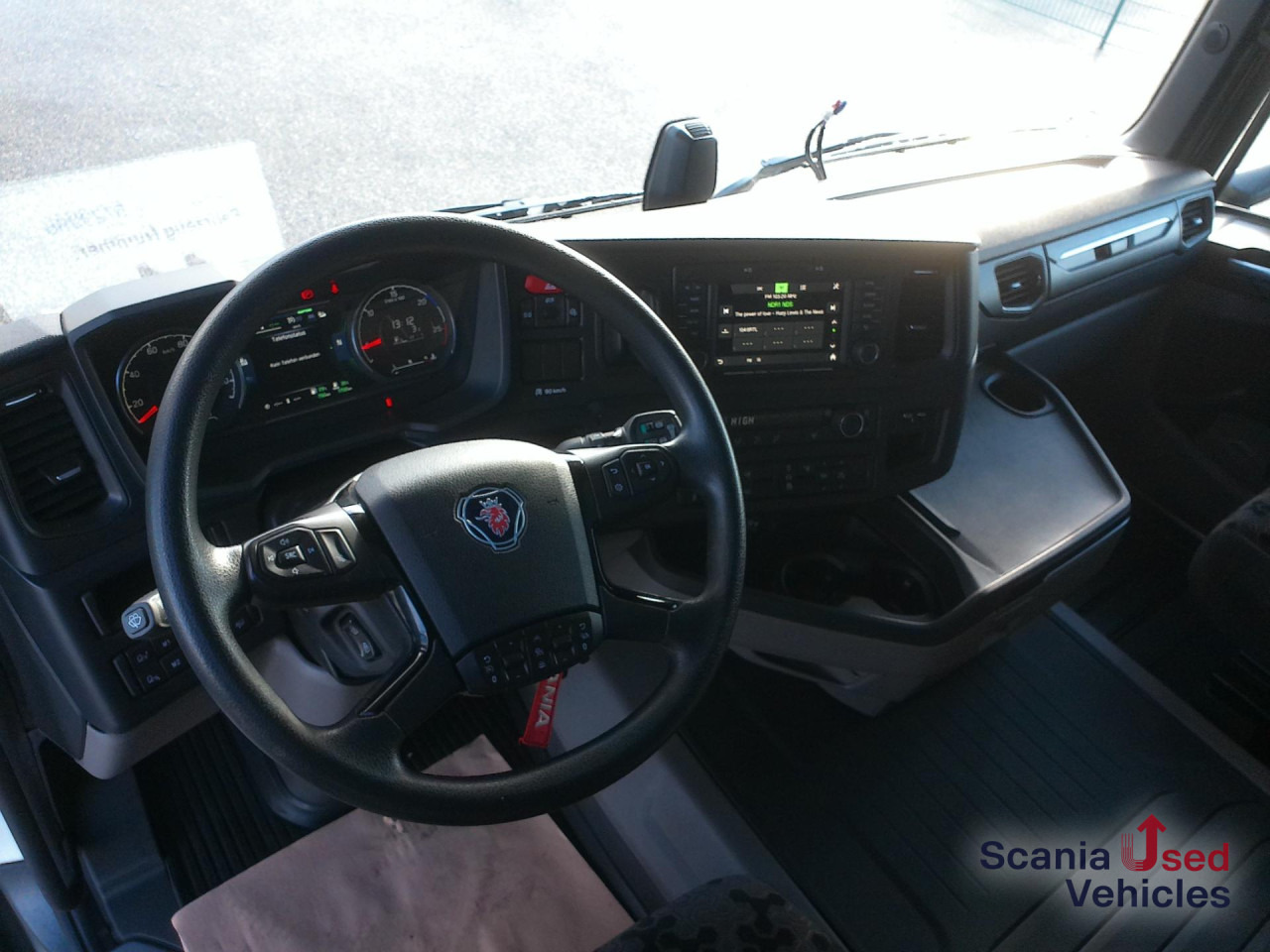 SCANIA R 460 A4x2NA - Tahač: obrázek 2 SCANIA R 460 A4x2NA - Tahač: obrázek 2