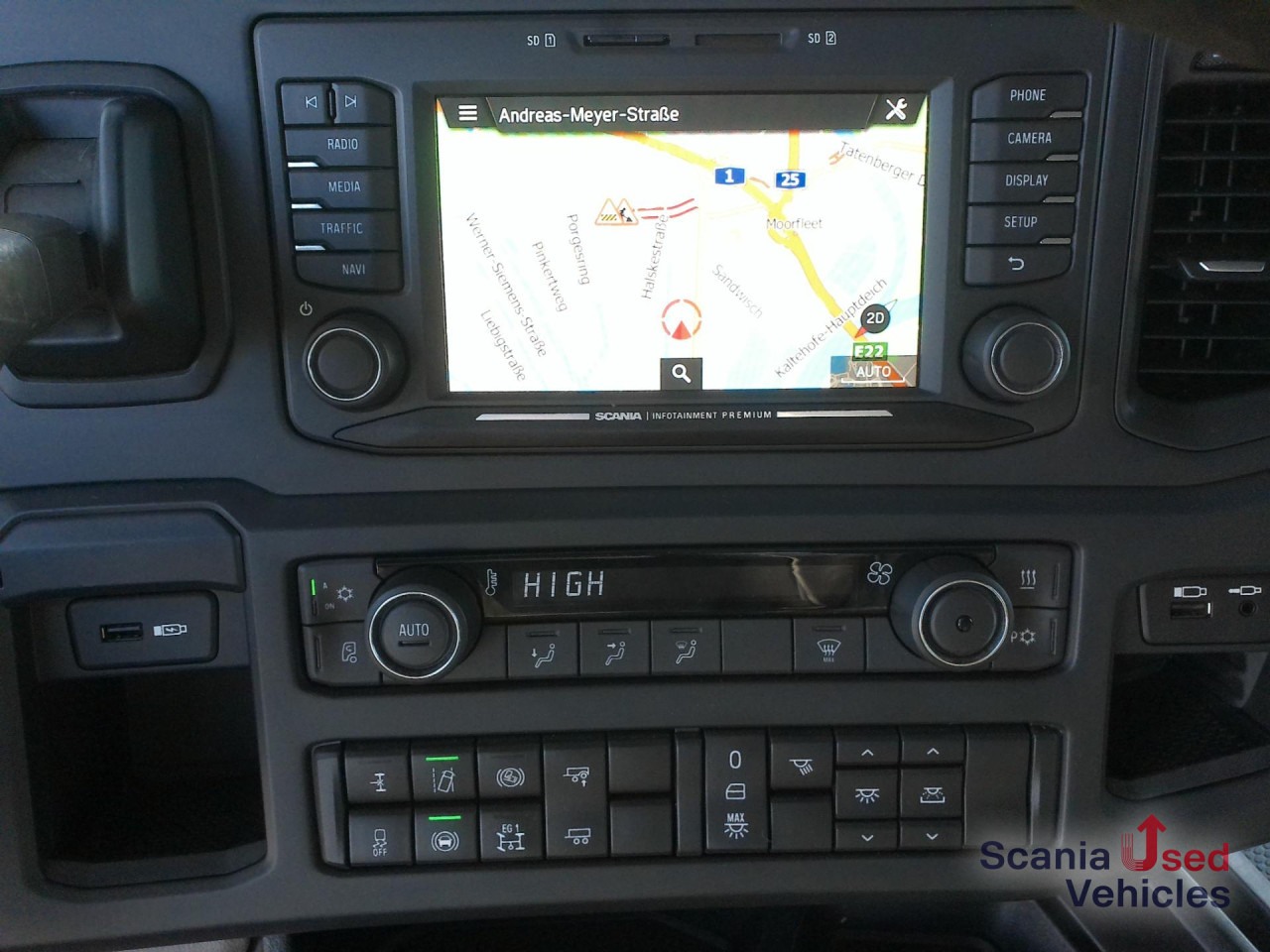 SCANIA R 460 A4x2NA - Tahač: obrázek 3 SCANIA R 460 A4x2NA - Tahač: obrázek 3