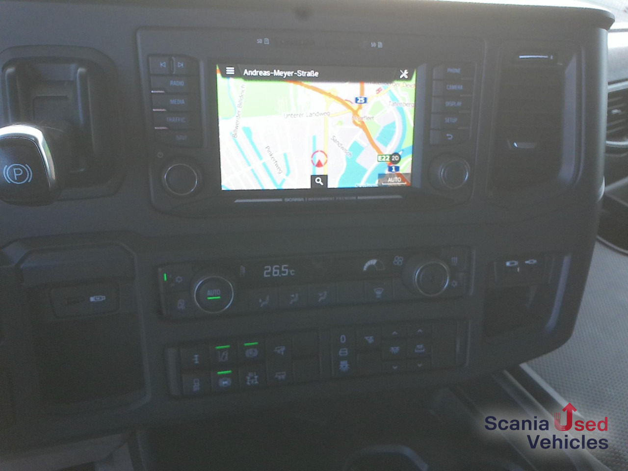 SCANIA R 460 A4x2NA - Tahač: obrázek 3 SCANIA R 460 A4x2NA - Tahač: obrázek 3