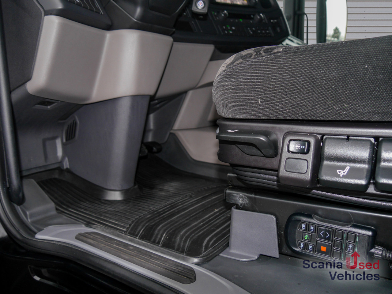 SCANIA R 500 A4x2NA - SUPER - - Tahač: obrázek 4 SCANIA R 500 A4x2NA - SUPER - - Tahač: obrázek 4