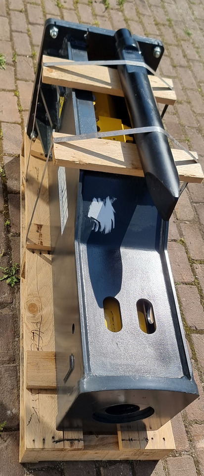 MUSTANG HM550 - Hydraulické kladivo pro Rýpadlo: obrázek 4 MUSTANG HM550 - Hydraulické kladivo pro Rýpadlo: obrázek 4