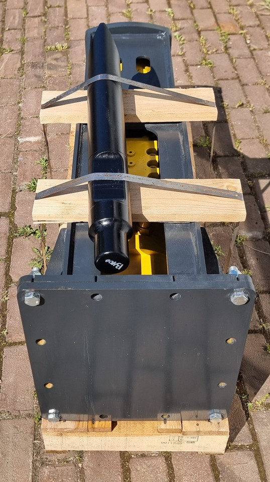 MUSTANG HM550 - Hydraulické kladivo pro Rýpadlo: obrázek 2 MUSTANG HM550 - Hydraulické kladivo pro Rýpadlo: obrázek 2