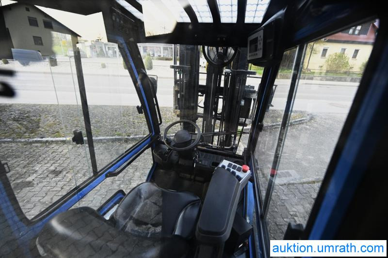 Elektrický vysokozdvižný vozík Hangcha Elektrostapler Gabelstapler Hangcha CPD 25 XD4 - S126 Lithium Ionen Akku Kabine Vollfreihub Triplexmast mit Seitenschieber: obrázek 16