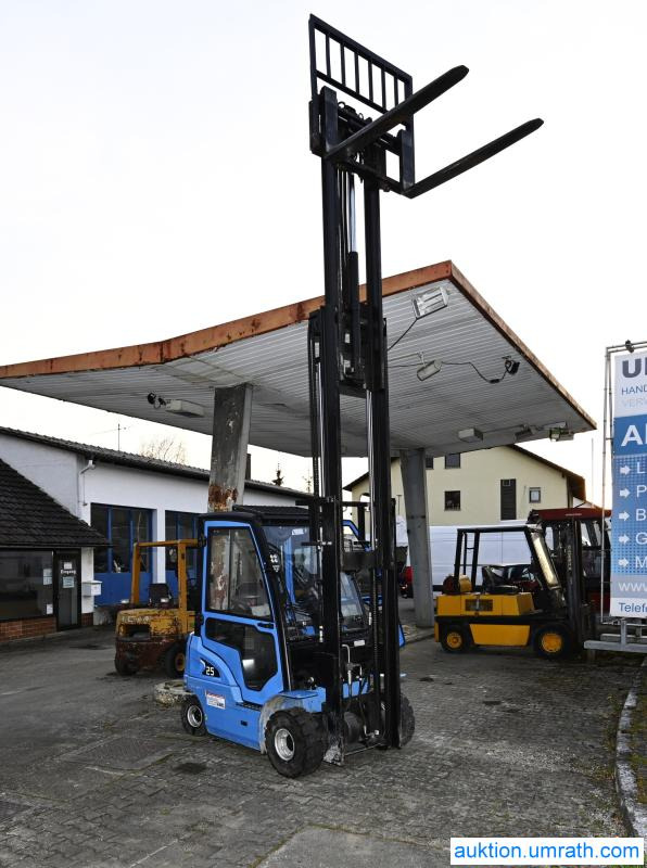 Elektrický vysokozdvižný vozík Hangcha Elektrostapler Gabelstapler Hangcha CPD 25 XD4 - S126 Lithium Ionen Akku Kabine Vollfreihub Triplexmast mit Seitenschieber: obrázek 20