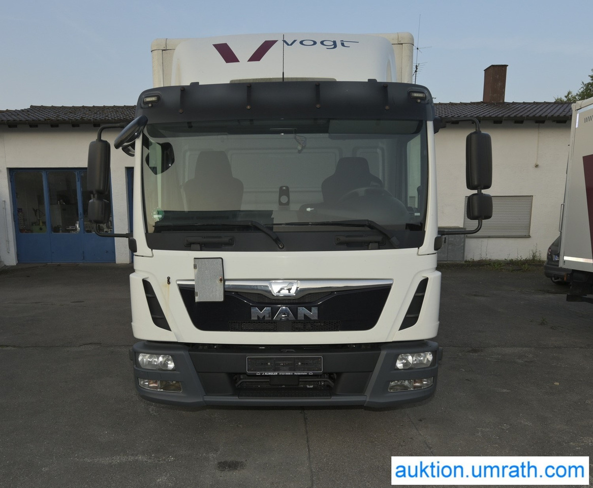 MAN TGL 12.250 4x2 L/BL Koffer Ladebordwand Klimaautomatik NAVI Luftfederung Automatikgetriebe EURO 6 - Skříňový nákladní auto: obrázek 2 MAN TGL 12.250 4x2 L/BL Koffer Ladebordwand Klimaautomatik NAVI Luftfederung Automatikgetriebe EURO 6 - Skříňový nákladní auto: obrázek 2
