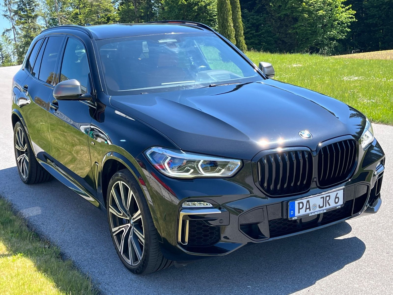 BMW X5 Baureihe X5 M50 d - SUV: obrázek 1 BMW X5 Baureihe X5 M50 d - SUV: obrázek 1