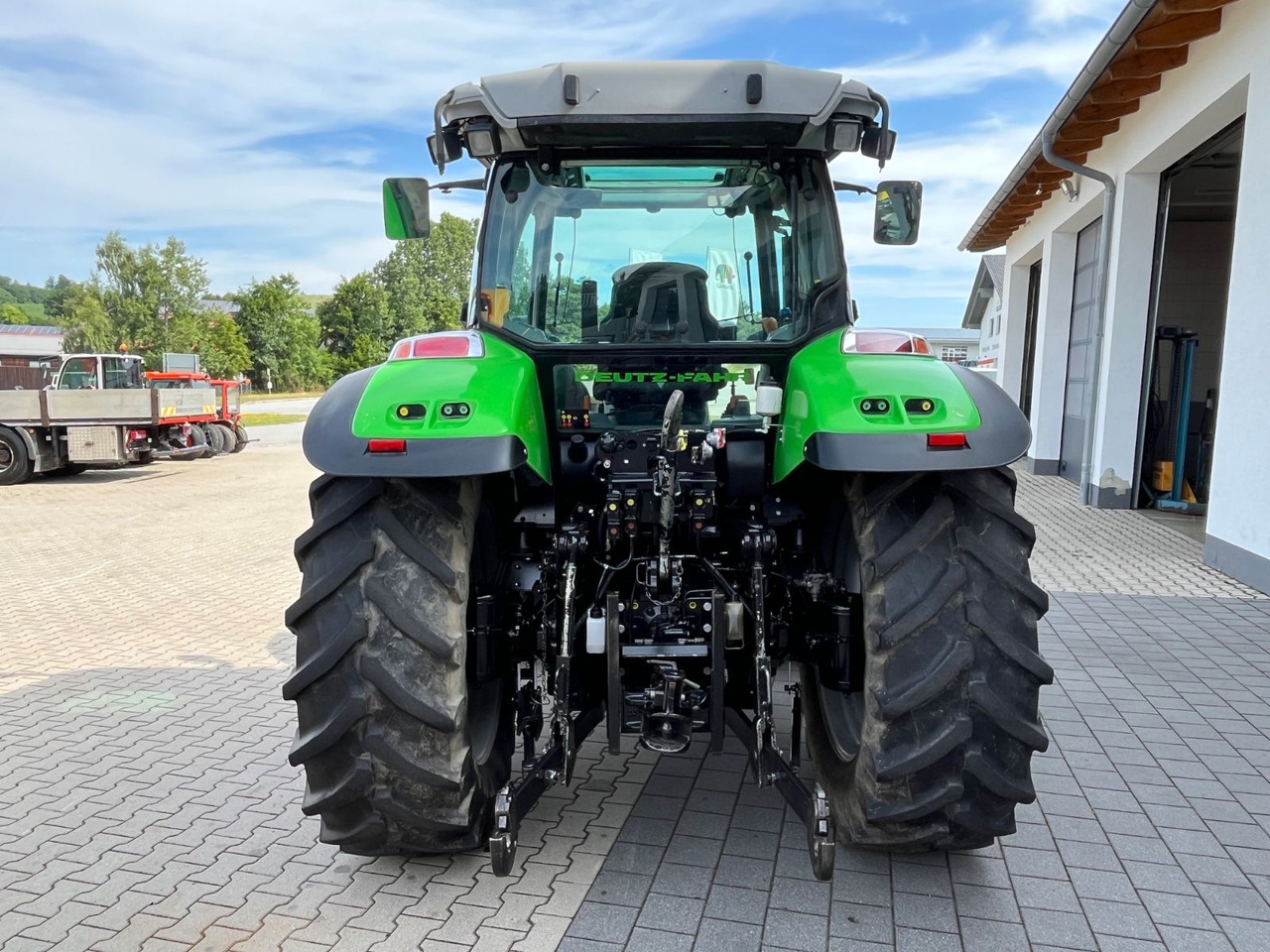 Deutz-Fahr K420 Agrotron 2727 Bstd. Fronthydraulik Zapfwell - Traktor: obrázek 4 Deutz-Fahr K420 Agrotron 2727 Bstd. Fronthydraulik Zapfwell - Traktor: obrázek 4