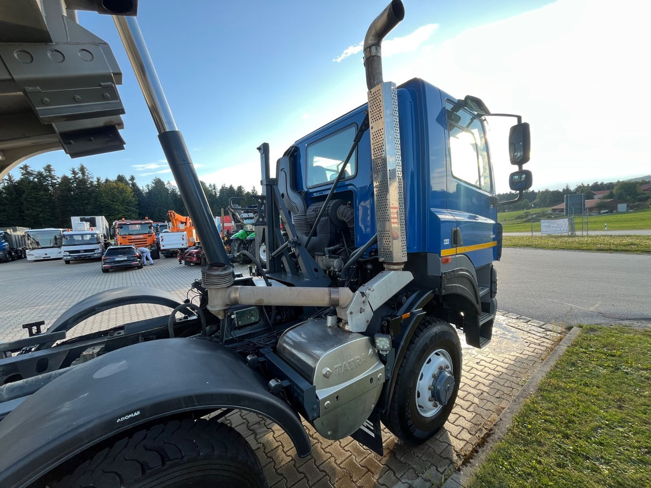 Tatra Phoenix 460T 158 8x8 20m³ Kippmulde - Sklápěč: obrázek 4 Tatra Phoenix 460T 158 8x8 20m³ Kippmulde - Sklápěč: obrázek 4