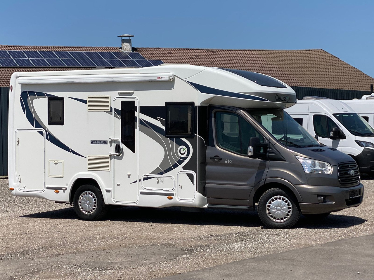 Chausson 610 - Polointegrovaný obytný vůz: obrázek 2 Chausson 610 - Polointegrovaný obytný vůz: obrázek 2