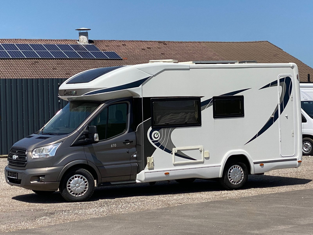 Chausson 610 - Polointegrovaný obytný vůz: obrázek 4 Chausson 610 - Polointegrovaný obytný vůz: obrázek 4