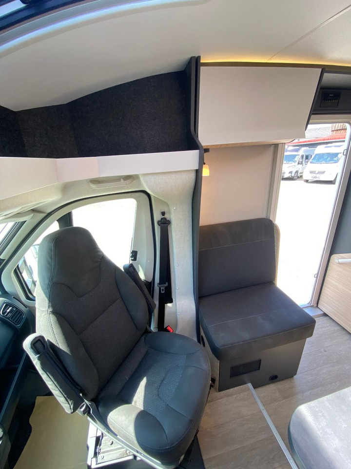 Polointegrovaný obytný vůz Hobby Optima De Luxe T70 GE,Automatik: obrázek 19