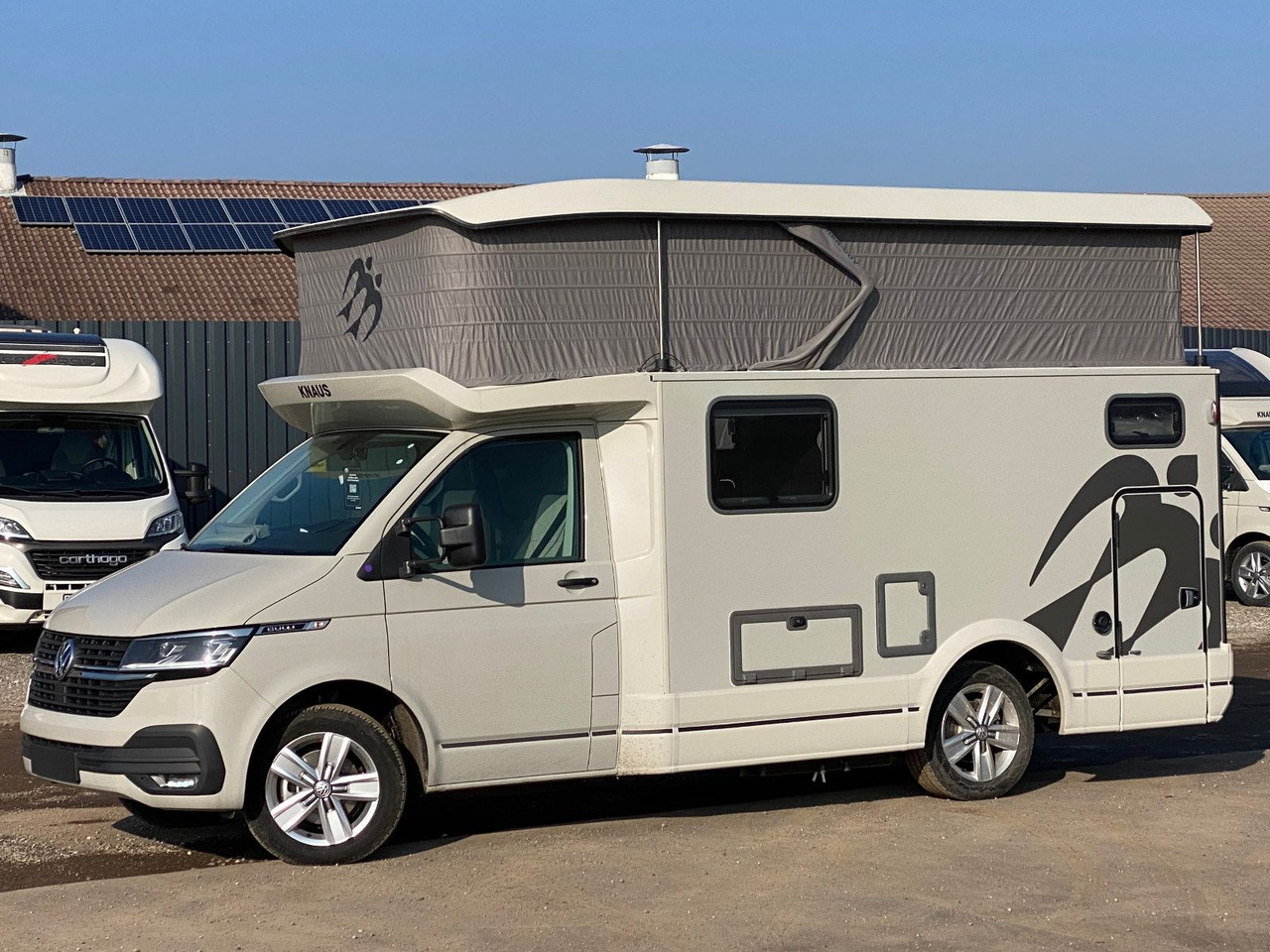 Knaus Tourer CUV 500 MQ CUVISION ohne Slide Bett - Polointegrovaný obytný vůz: obrázek 4 Knaus Tourer CUV 500 MQ CUVISION ohne Slide Bett - Polointegrovaný obytný vůz: obrázek 4