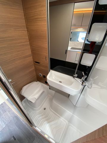 Polointegrovaný obytný vůz Knaus Tourer Van 500 LT, slide Bett, Tageszulassung: obrázek 12 Polointegrovaný obytný vůz Knaus Tourer Van 500 LT, slide Bett, Tageszulassung: obrázek 12
