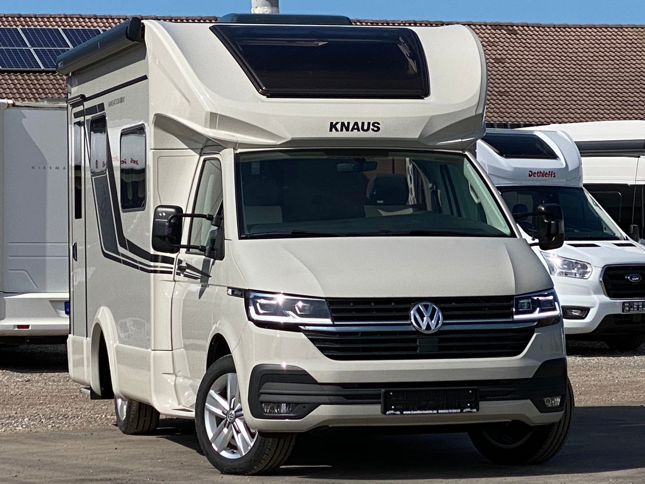 Knaus Tourer Van Vansation 500 LT - Polointegrovaný obytný vůz: obrázek 1 Knaus Tourer Van Vansation 500 LT - Polointegrovaný obytný vůz: obrázek 1