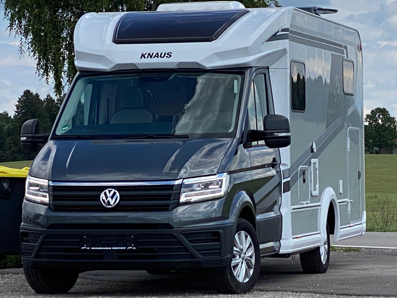 Knaus Van TI PLUS Platinium Selection 650 MEG,Automat - Polointegrovaný obytný vůz: obrázek 1 Knaus Van TI PLUS Platinium Selection 650 MEG,Automat - Polointegrovaný obytný vůz: obrázek 1