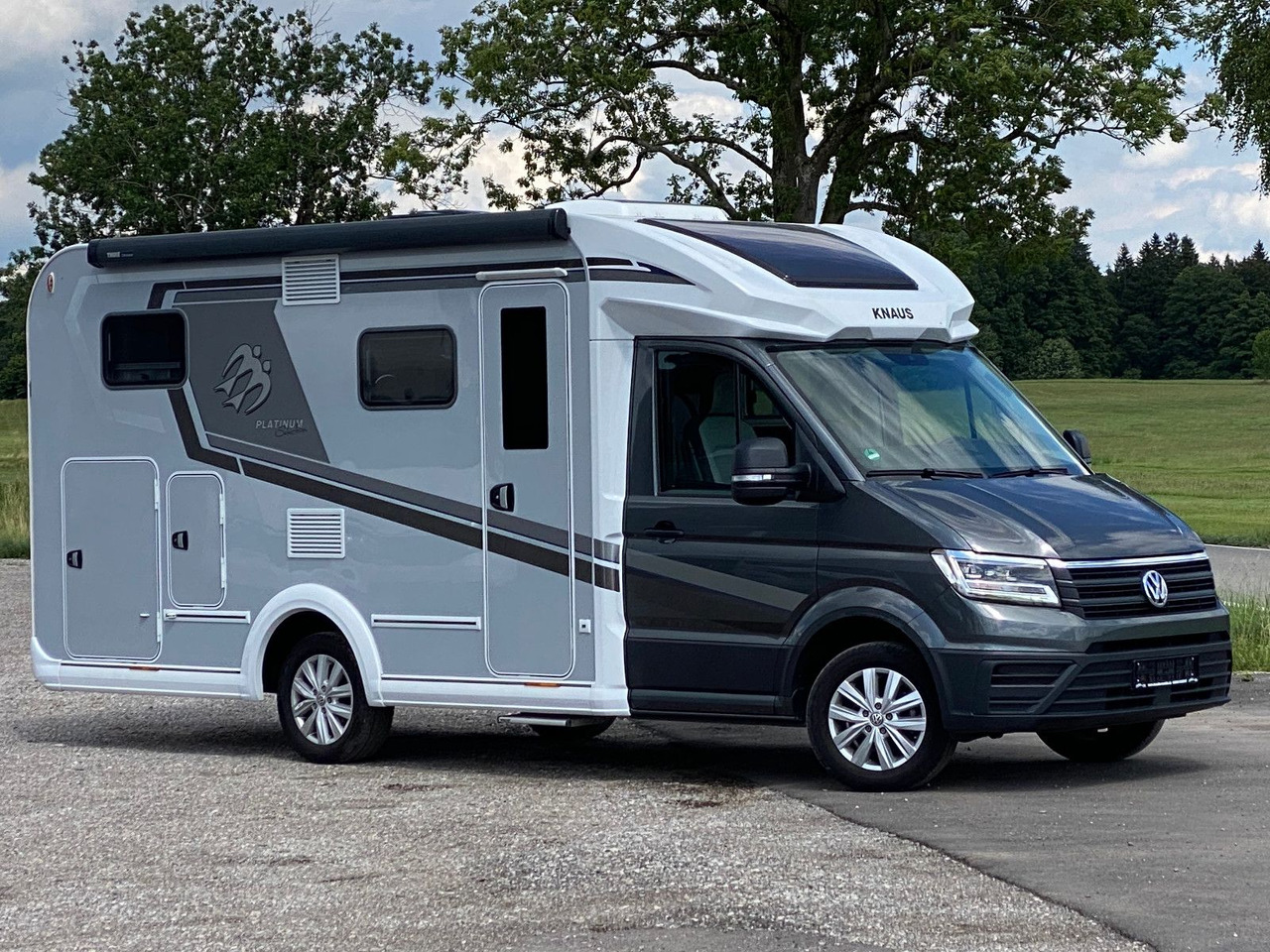 Knaus Van TI PLUS Platinium Selection 650 MEG,Automat - Polointegrovaný obytný vůz: obrázek 1 Knaus Van TI PLUS Platinium Selection 650 MEG,Automat - Polointegrovaný obytný vůz: obrázek 1