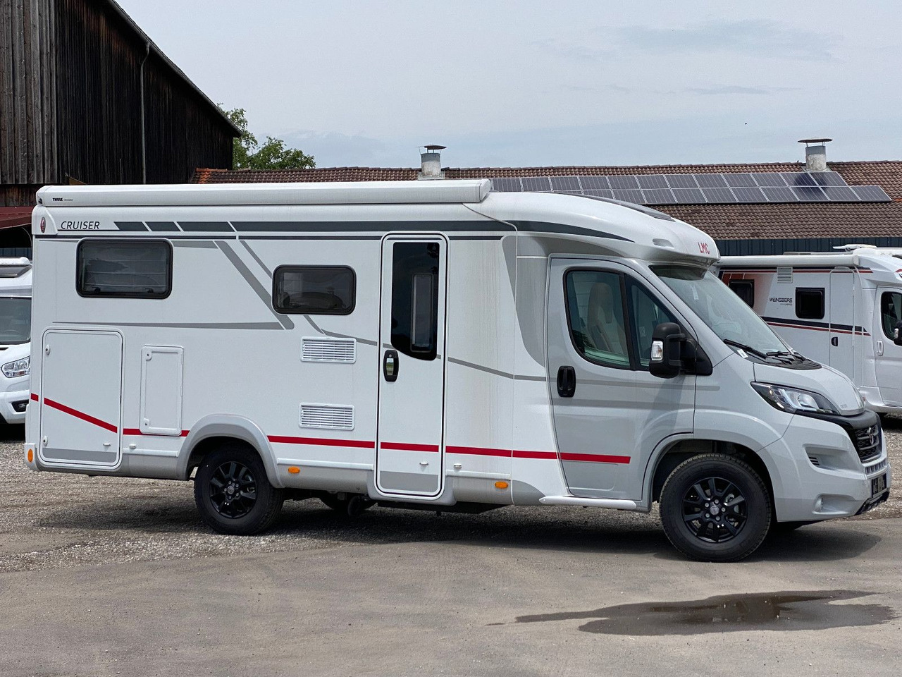 LMC Cruiser V 646 G, SAT, Navi, Sondermodell,16 Zoll - Polointegrovaný obytný vůz: obrázek 2 LMC Cruiser V 646 G, SAT, Navi, Sondermodell,16 Zoll - Polointegrovaný obytný vůz: obrázek 2