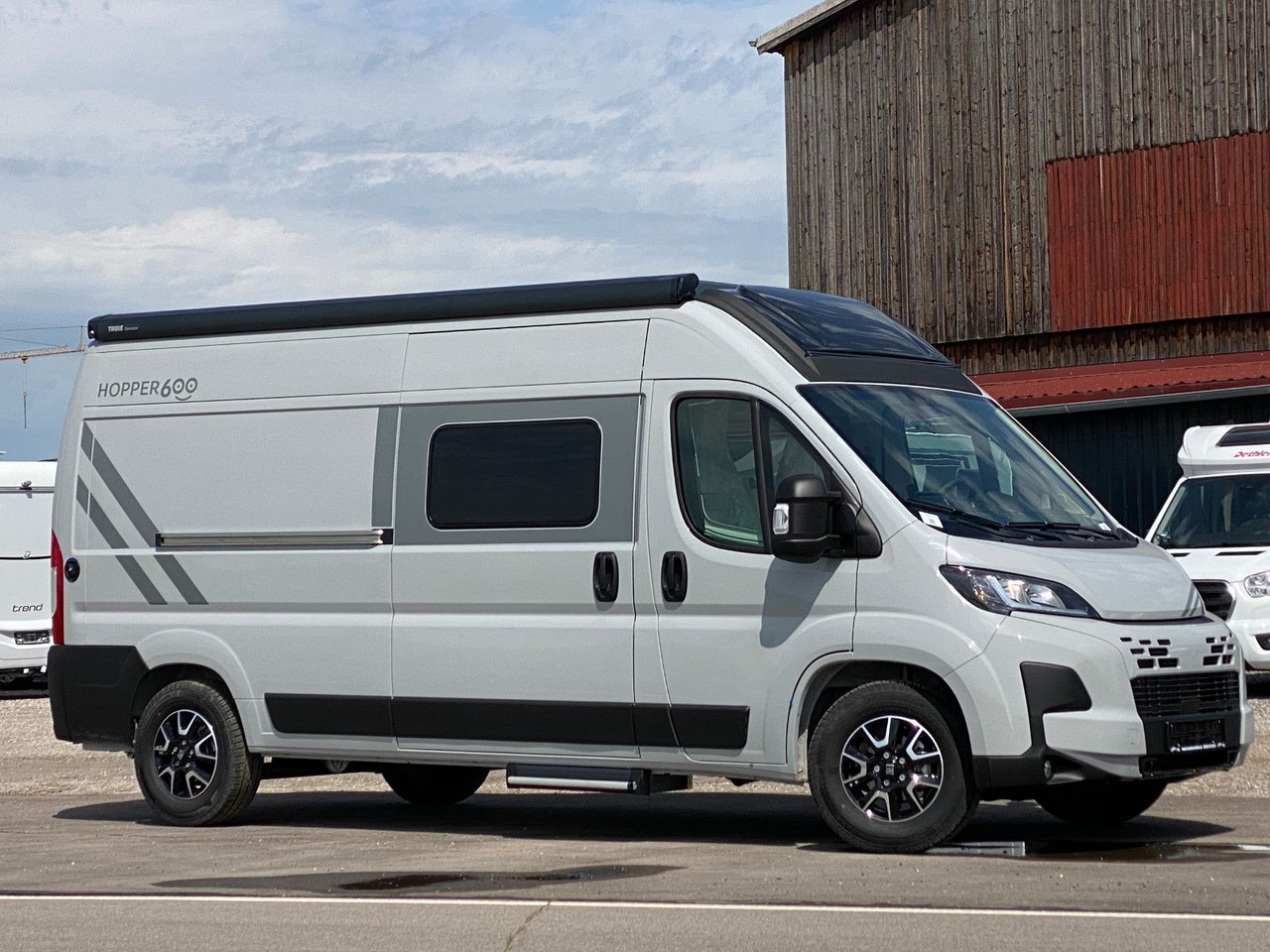 LMC INNOVAN 600 ,Dieselheizung,Modell 25 Skyroof - Obytná dodávka: obrázek 4 LMC INNOVAN 600 ,Dieselheizung,Modell 25 Skyroof - Obytná dodávka: obrázek 4