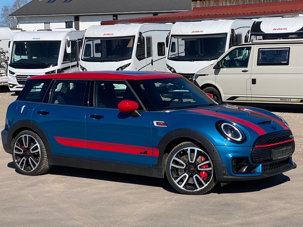 MINIClubman JCW John Cooper Works Trim All4 - Sedan: obrázek 4 MINIClubman JCW John Cooper Works Trim All4 - Sedan: obrázek 4