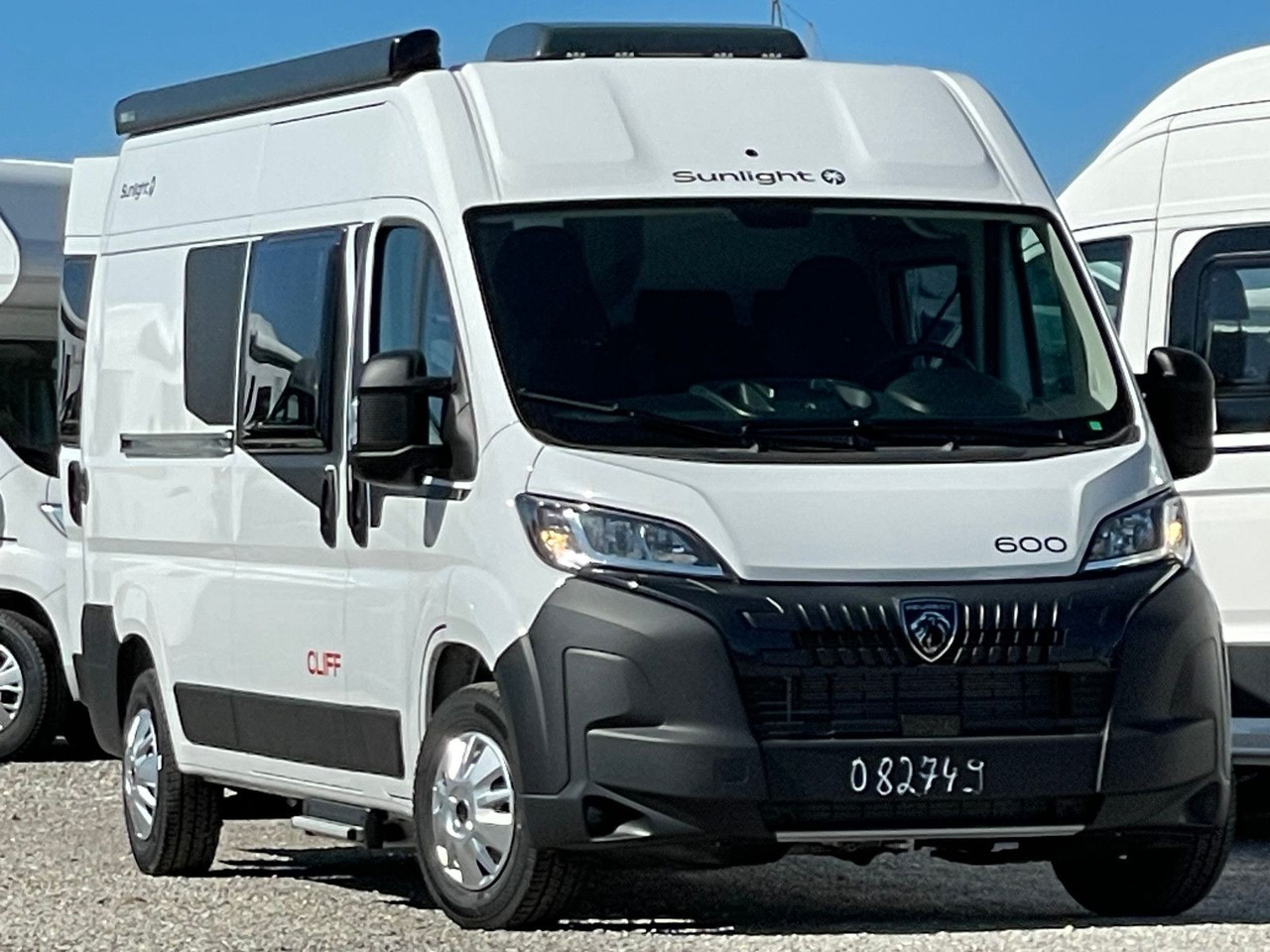 Sunlight Camper Van Cliff 600 Entry - Obytná dodávka: obrázek 1 Sunlight Camper Van Cliff 600 Entry - Obytná dodávka: obrázek 1