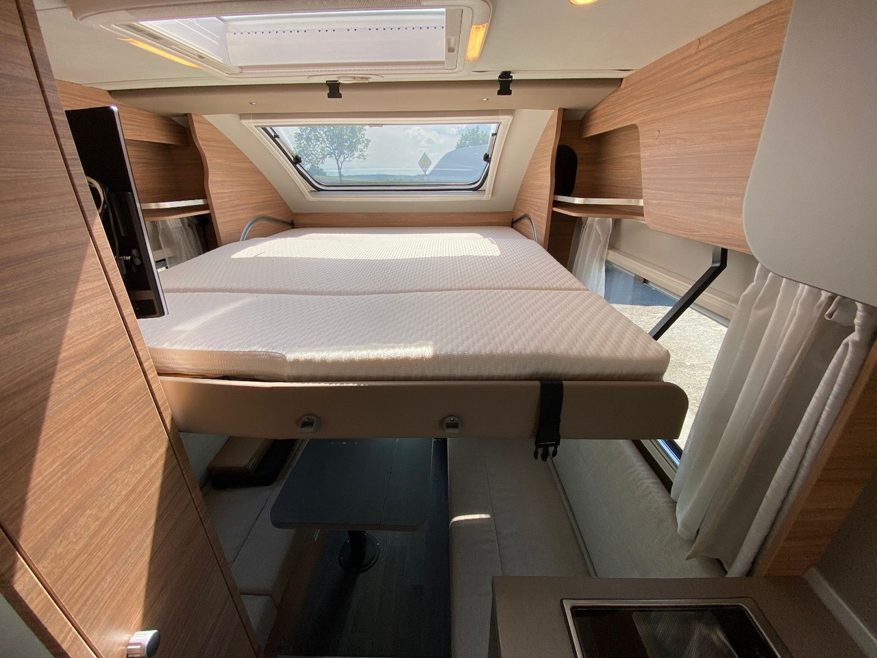 Polointegrovaný obytný vůz Weinsberg X-Cursion Van Edition500 LT, Automatik,slidebett: obrázek 13