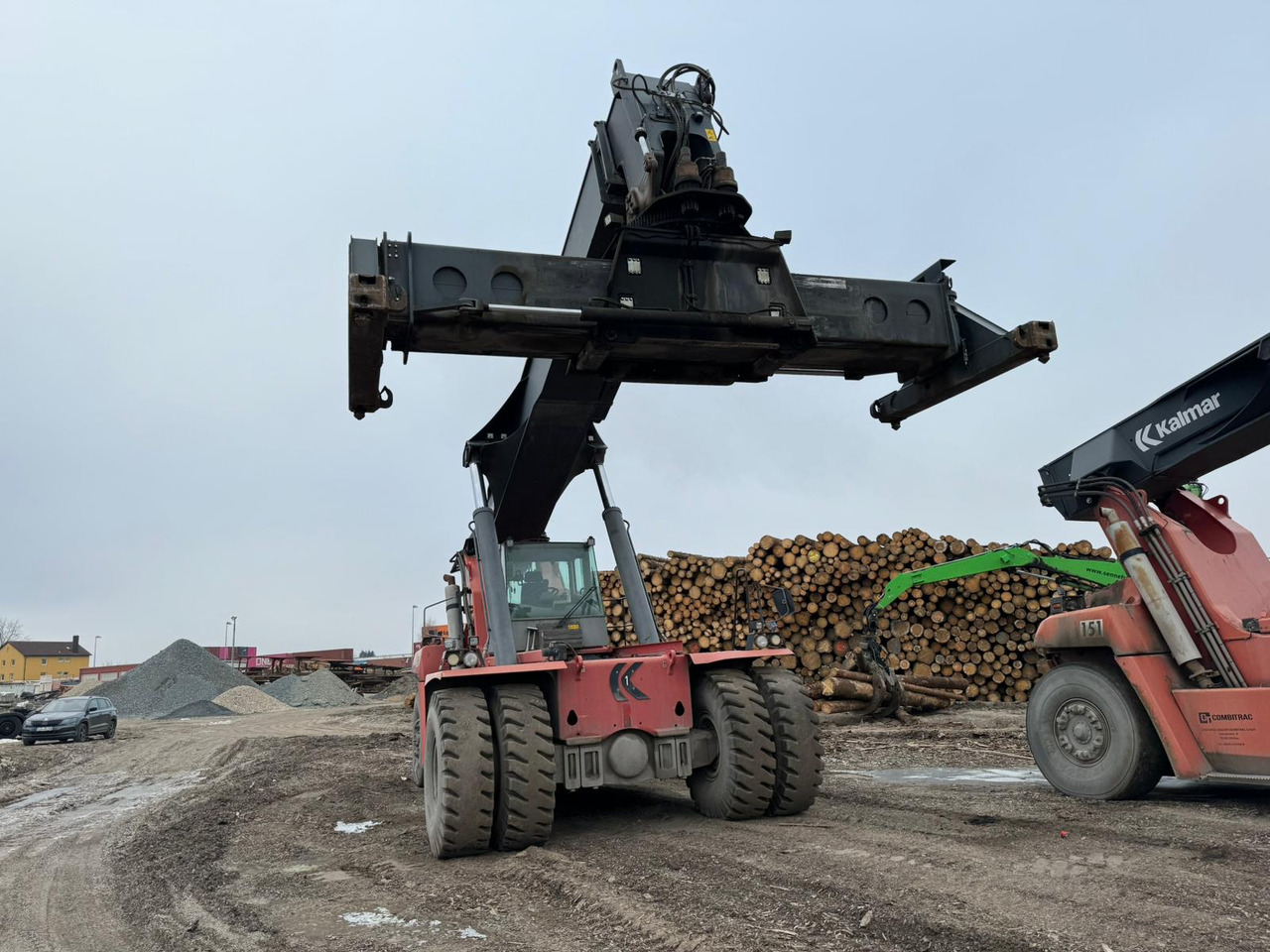 KALMAR DRF420-60S5 BJ: 2011 BStd: 23579h - Kontejnerový manipulátor: obrázek 3 KALMAR DRF420-60S5 BJ: 2011 BStd: 23579h - Kontejnerový manipulátor: obrázek 3