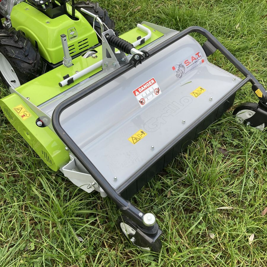 Grillo GH9 Hydrostatischer Wiesenmulcher - Sekačka na trávu: obrázek 2 Grillo GH9 Hydrostatischer Wiesenmulcher - Sekačka na trávu: obrázek 2