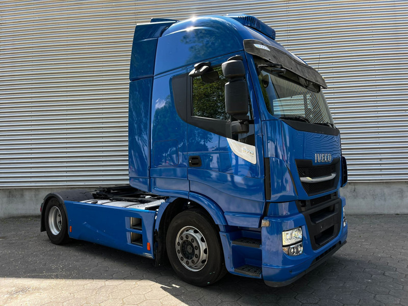 Iveco Stralis AS 570 / Retarder / Roof Klima / 2 Tanks / 2 In Stock - Tahač: obrázek 2 Iveco Stralis AS 570 / Retarder / Roof Klima / 2 Tanks / 2 In Stock - Tahač: obrázek 2