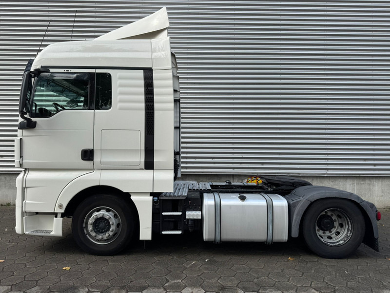 MAN TGX 18.420 XLX / 2 Tanks / 2 In stock..!!! / TUV: 5-2026 / NL Truck - Tahač: obrázek 5 MAN TGX 18.420 XLX / 2 Tanks / 2 In stock..!!! / TUV: 5-2026 / NL Truck - Tahač: obrázek 5