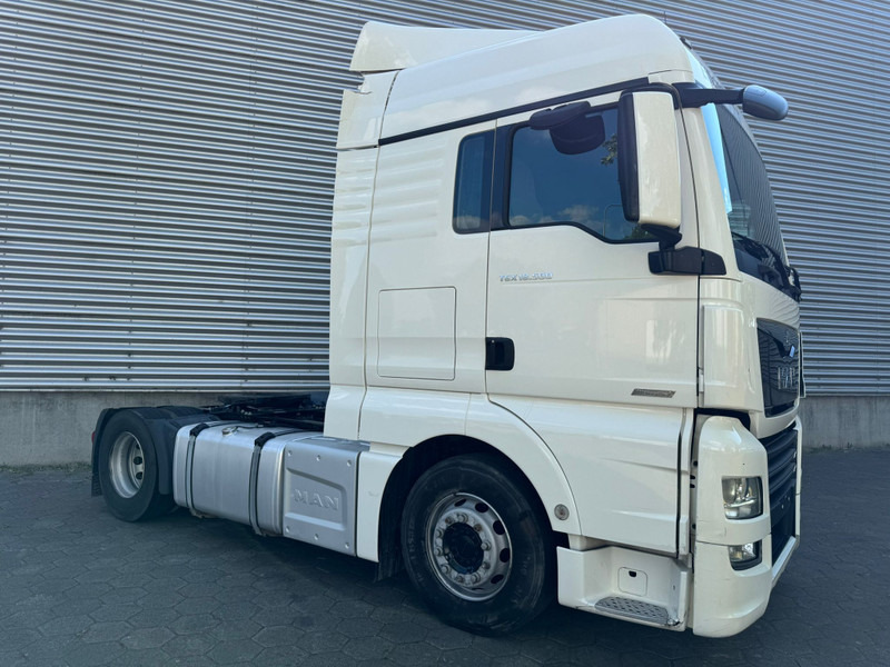 MAN TGX 18.500 XLX / Intarder / Roof Klima / 2 Tanks - Tahač: obrázek 2 MAN TGX 18.500 XLX / Intarder / Roof Klima / 2 Tanks - Tahač: obrázek 2