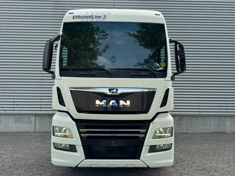 MAN TGX 18.500 XXL / Intarder / Roof Klima / 2 Tanks - Tahač: obrázek 4 MAN TGX 18.500 XXL / Intarder / Roof Klima / 2 Tanks - Tahač: obrázek 4