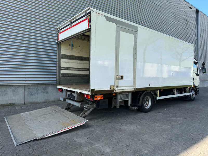 Volvo FL 240 / Klima / Tail Lift / 6 Cilinder / TUV:8-2025 - Skříňový nákladní auto: obrázek 3 Volvo FL 240 / Klima / Tail Lift / 6 Cilinder / TUV:8-2025 - Skříňový nákladní auto: obrázek 3