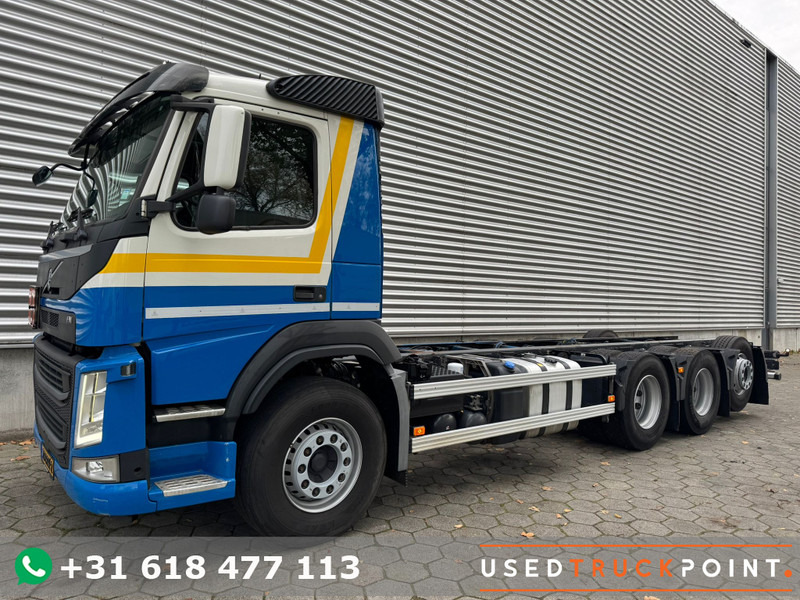 Volvo FM 410 / 8X4 / I-Shift / ADR / Tridem / TUV: 6-2026 / NL Truck - Podvozek s kabinou: obrázek 1 Volvo FM 410 / 8X4 / I-Shift / ADR / Tridem / TUV: 6-2026 / NL Truck - Podvozek s kabinou: obrázek 1