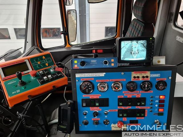 Zametací vůz Overaasen RS 200: obrázek 16 Zametací vůz Overaasen RS 200: obrázek 16