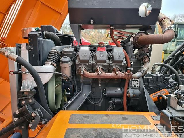 Zametací vůz Overaasen RS 200: obrázek 14 Zametací vůz Overaasen RS 200: obrázek 14