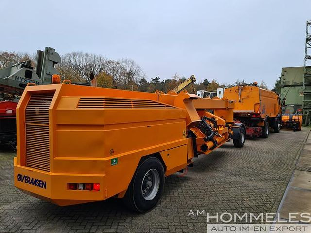 Zametací vůz Overaasen RS 200: obrázek 8 Zametací vůz Overaasen RS 200: obrázek 8