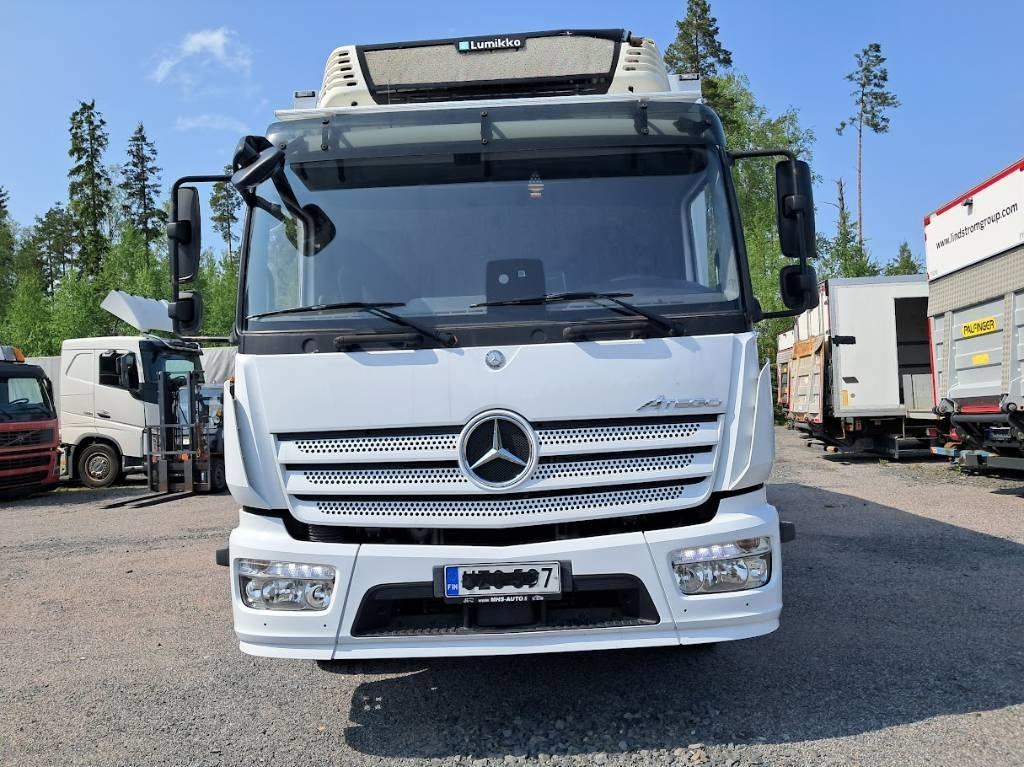 Chladírenský nákladní automobil Mercedes-Benz Atego 1524: obrázek 7