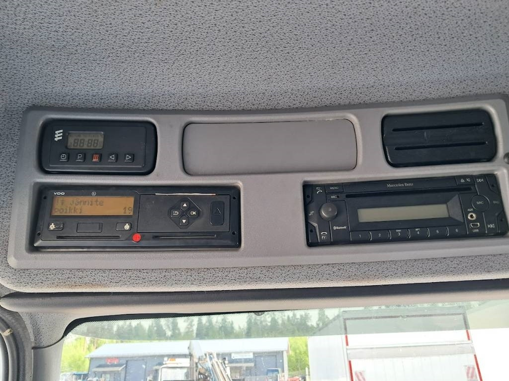 Chladírenský nákladní automobil Mercedes-Benz Atego 1524: obrázek 12