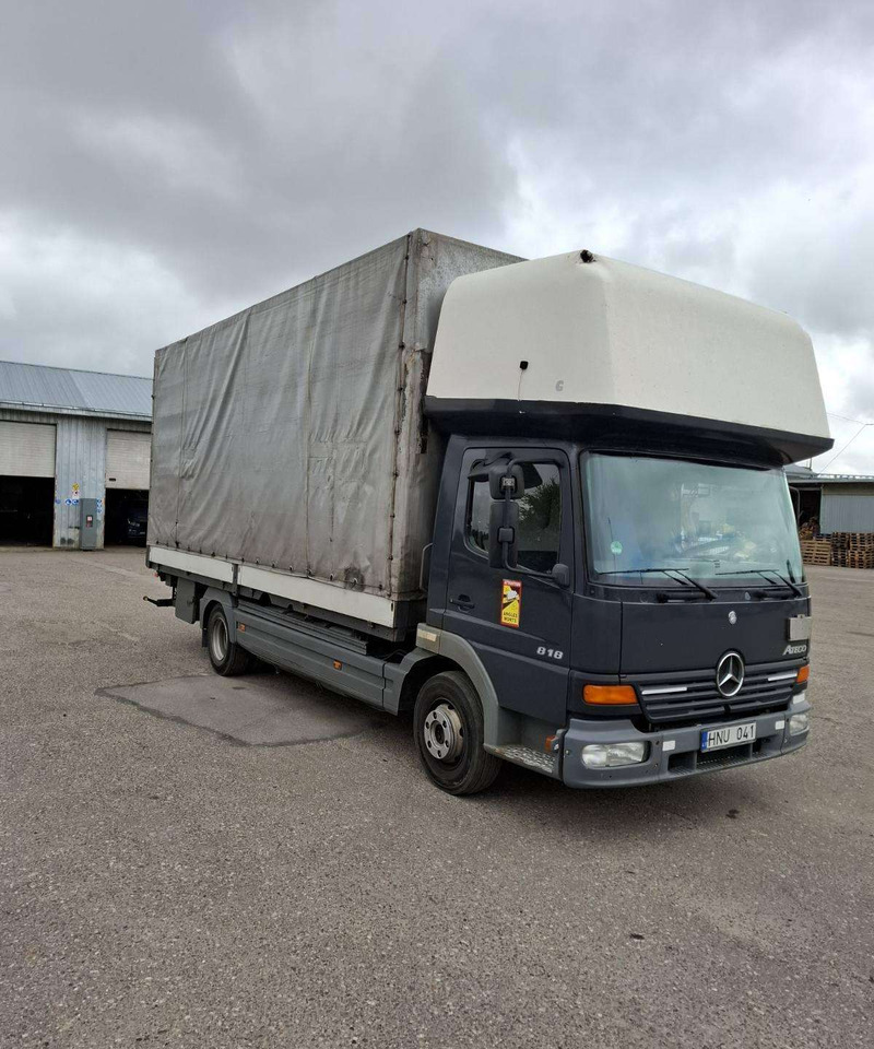 Mercedes-Benz Atego 818 - Plachtový nákladní auto: obrázek 1 Mercedes-Benz Atego 818 - Plachtový nákladní auto: obrázek 1