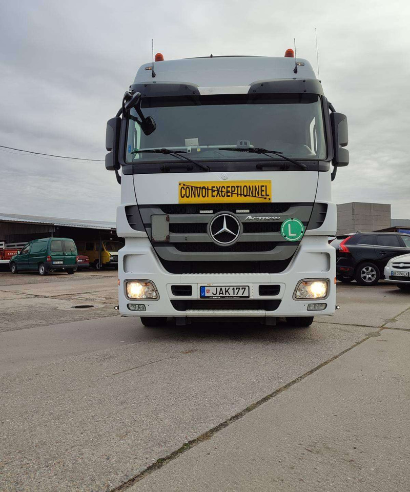 Mercedes-Benz Actros 1844 LS - Tahač: obrázek 2 Mercedes-Benz Actros 1844 LS - Tahač: obrázek 2