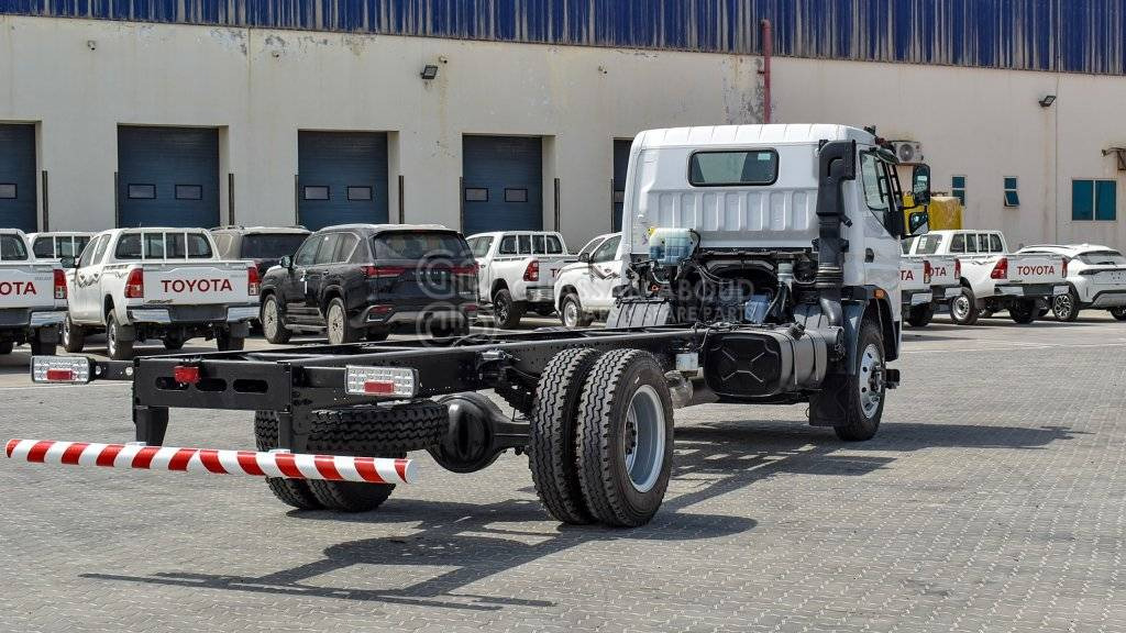 Fuso FI Chassis 8Ton Approx Euro 3 MY22 - Podvozek s kabinou: obrázek 4 Fuso FI Chassis 8Ton Approx Euro 3 MY22 - Podvozek s kabinou: obrázek 4