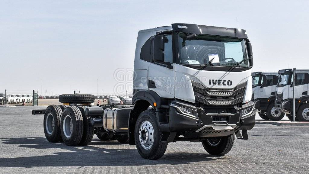 IVECO T-WAY Chassis 6×4 AT380T47H WHEELBASE 4500 MY25 - Podvozek s kabinou: obrázek 3 IVECO T-WAY Chassis 6×4 AT380T47H WHEELBASE 4500 MY25 - Podvozek s kabinou: obrázek 3