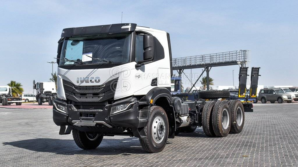 IVECO T-WAY Chassis 6×4 AT380T47H WHEELBASE 4500 MY25 - Podvozek s kabinou: obrázek 1 IVECO T-WAY Chassis 6×4 AT380T47H WHEELBASE 4500 MY25 - Podvozek s kabinou: obrázek 1
