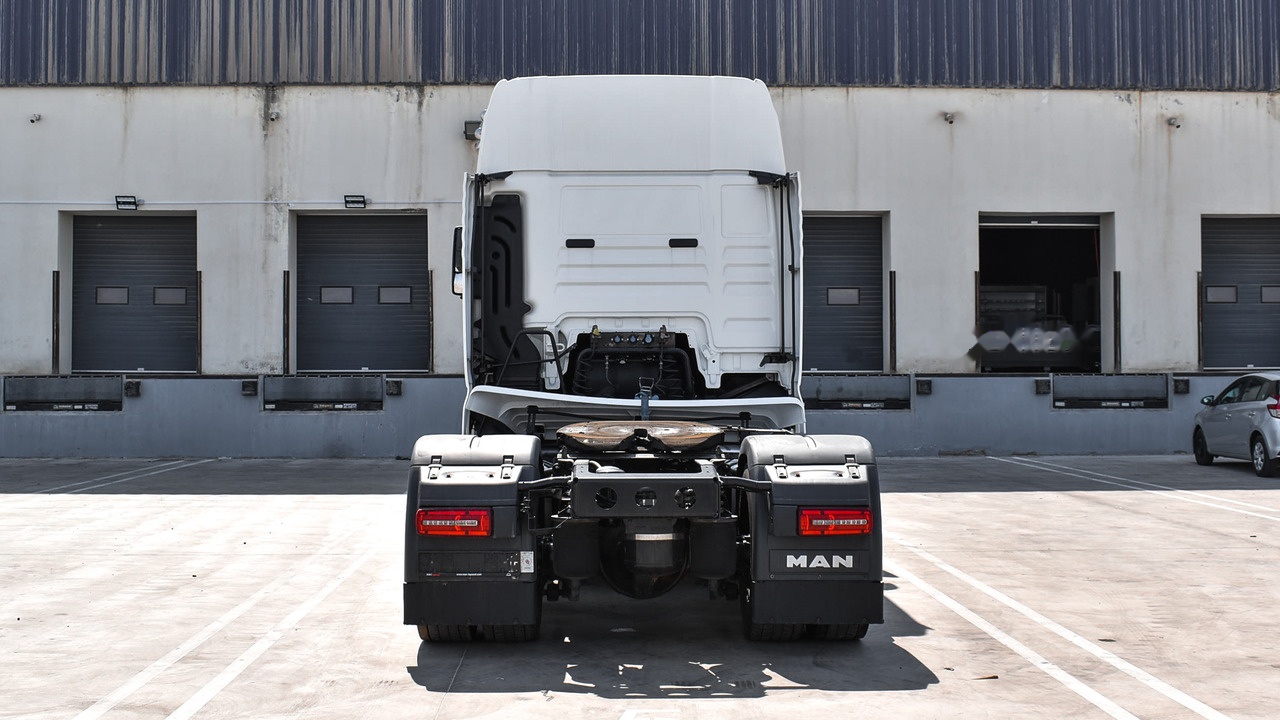 MAN TGX 18.500 4X2 BLS AUTOMATIC - Tahač: obrázek 5 MAN TGX 18.500 4X2 BLS AUTOMATIC - Tahač: obrázek 5