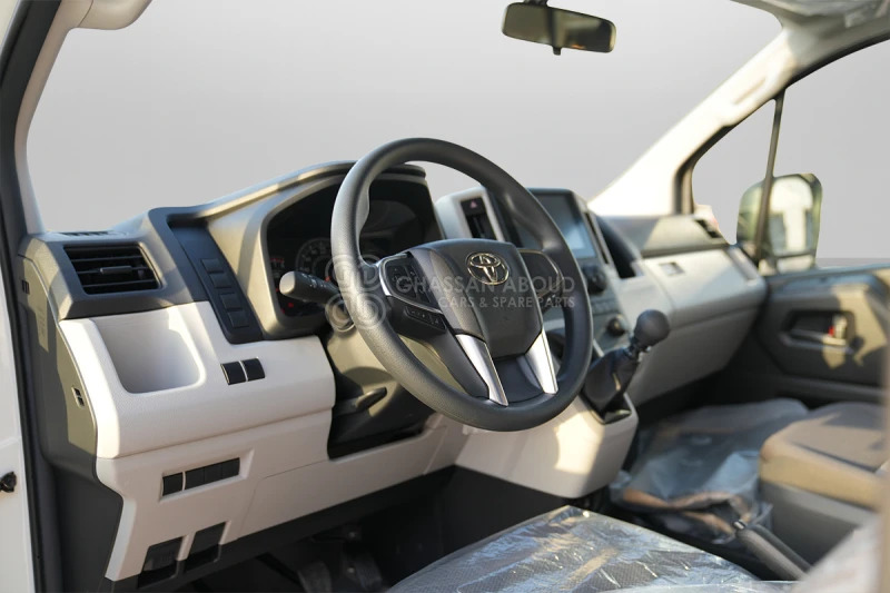 Minibus, Mikrobus Toyota Hiace: obrázek 12 Minibus, Mikrobus Toyota Hiace: obrázek 12