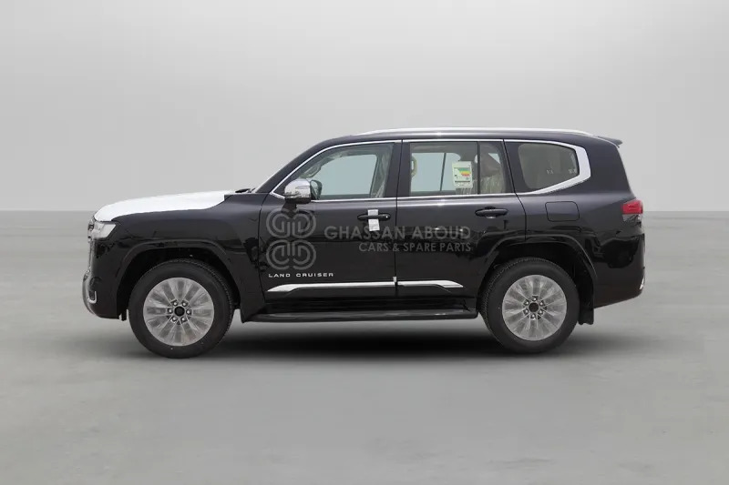 Toyota Land Cruiser 300 - SUV: obrázek 3 Toyota Land Cruiser 300 - SUV: obrázek 3