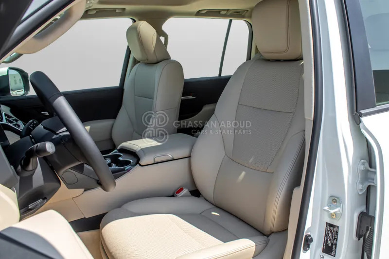 SUV Toyota Land Cruiser 300: obrázek 7 SUV Toyota Land Cruiser 300: obrázek 7